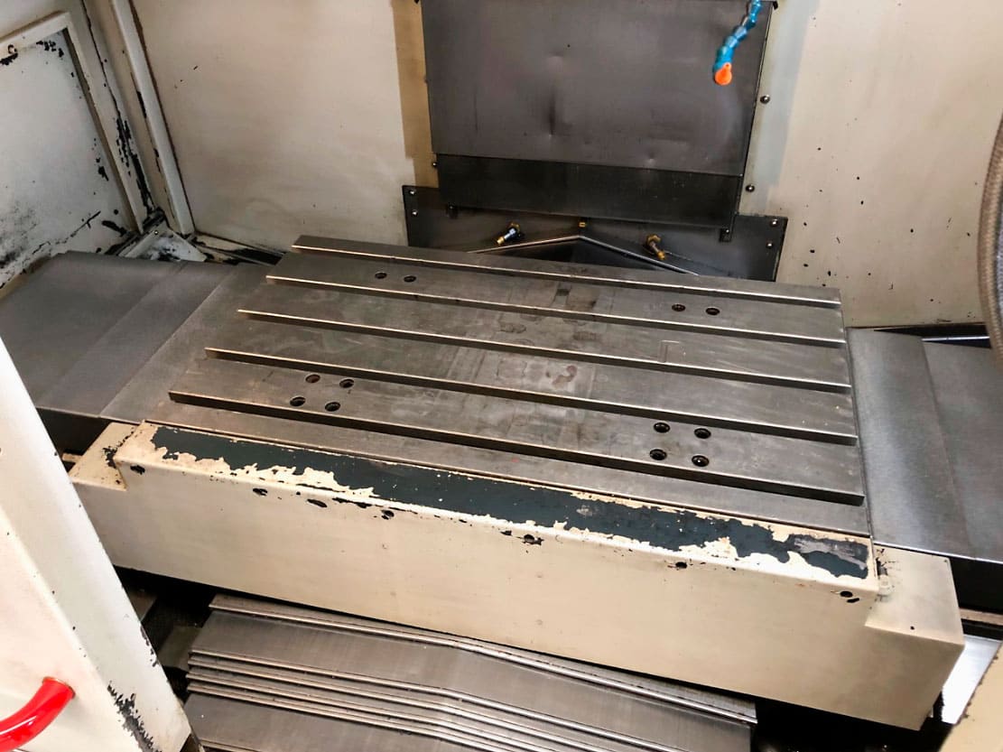 Usado Quaser MV-154P - Centro de mecanizado vertical - 2007