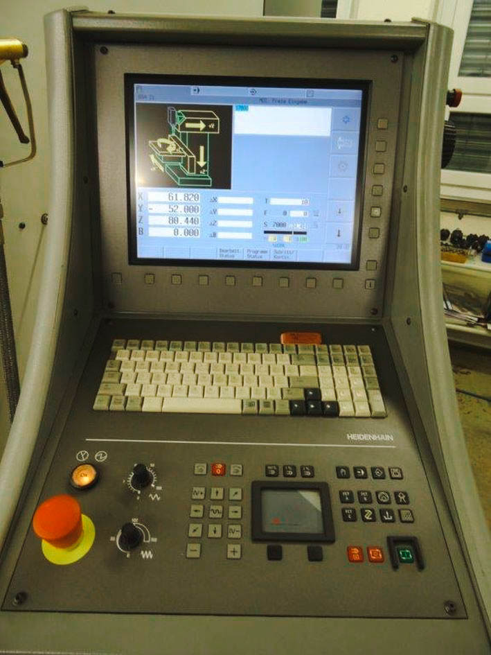 Usado Centro de Mecanizado Vertical Deckel Maho DMU 60T