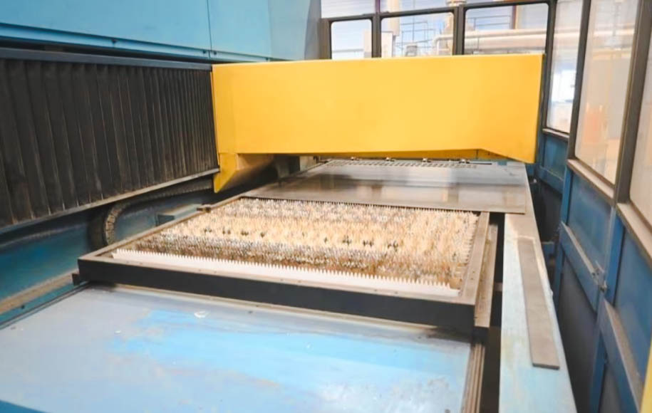 Used Prima Platino 1325 - Laser Cutting - 1997