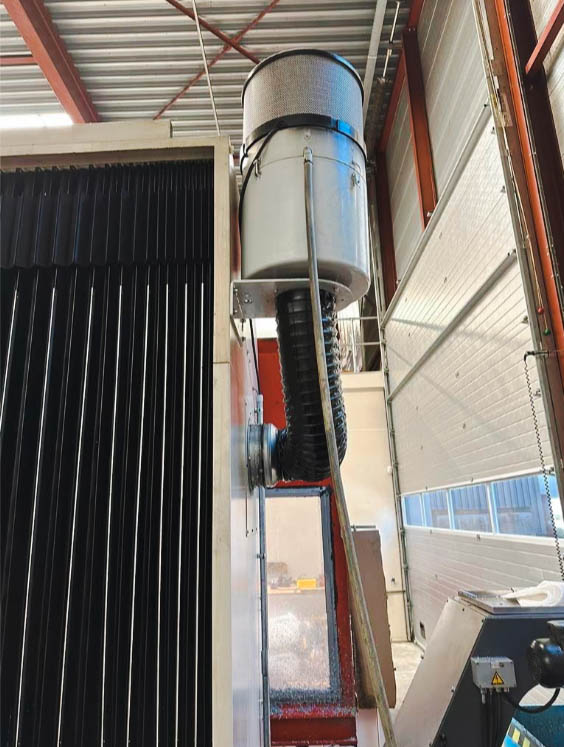 Used Matec 30L - Vertical Machining Center - 2000