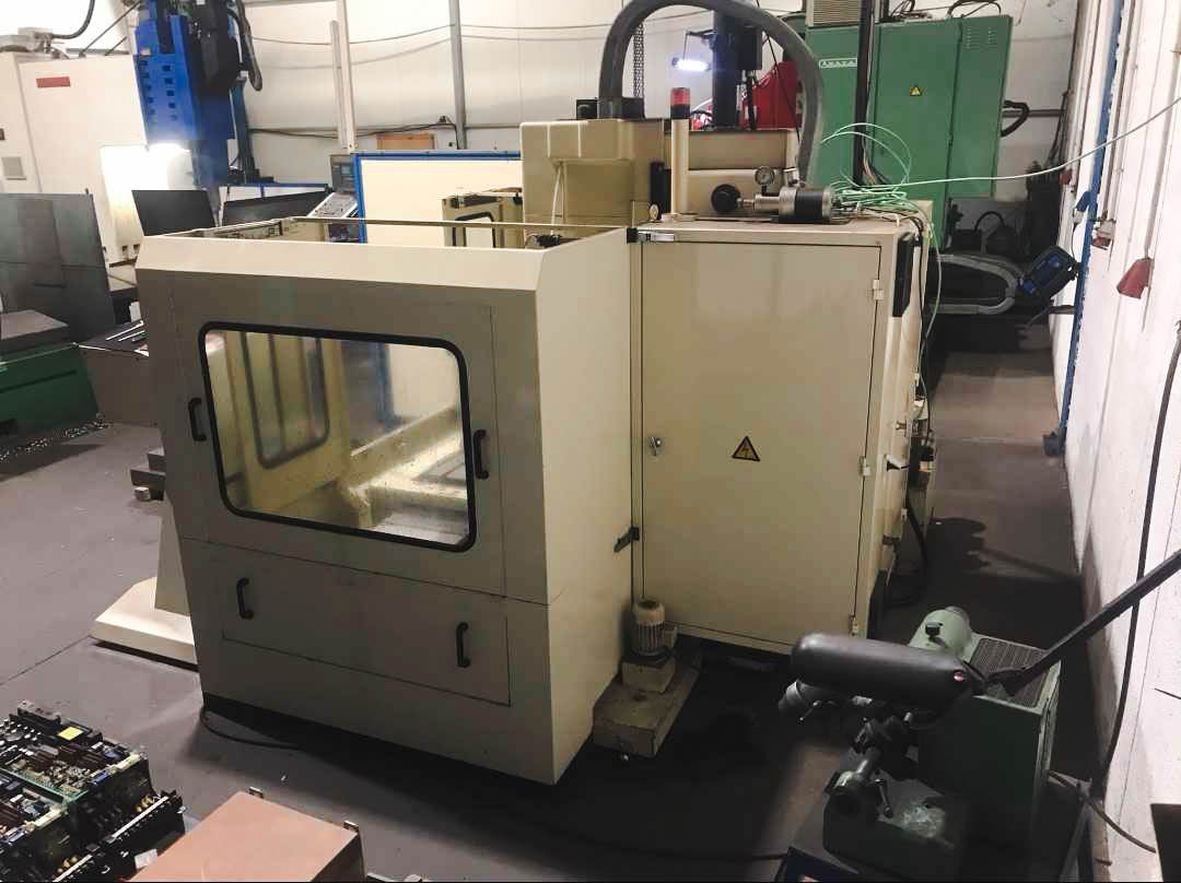 Usado Kondia B-1000 - Fresadora CNC