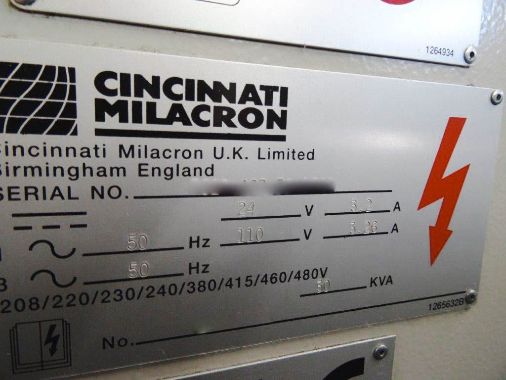 Used Cincinnati Milacron Sabre 750 - Vertical Machining Center - 1998