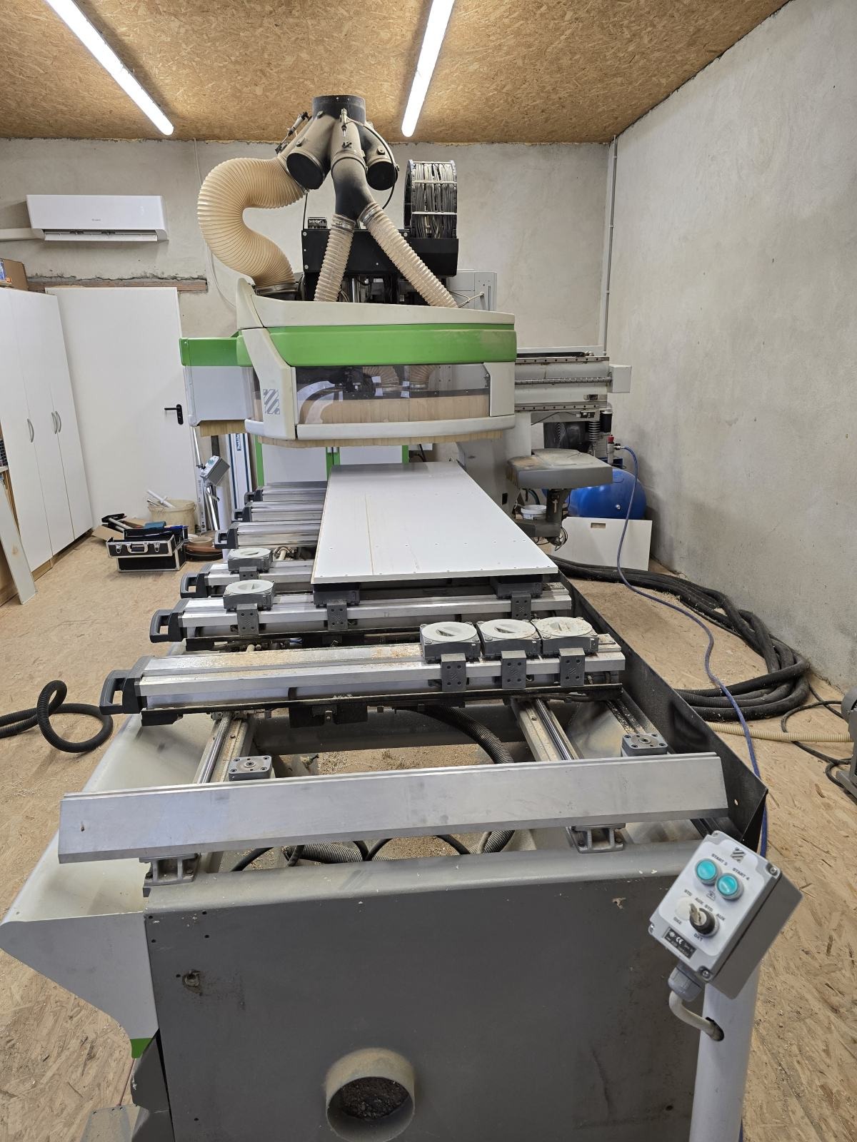 Used Biesse Rover 22 I CNC Machining Center I 2002