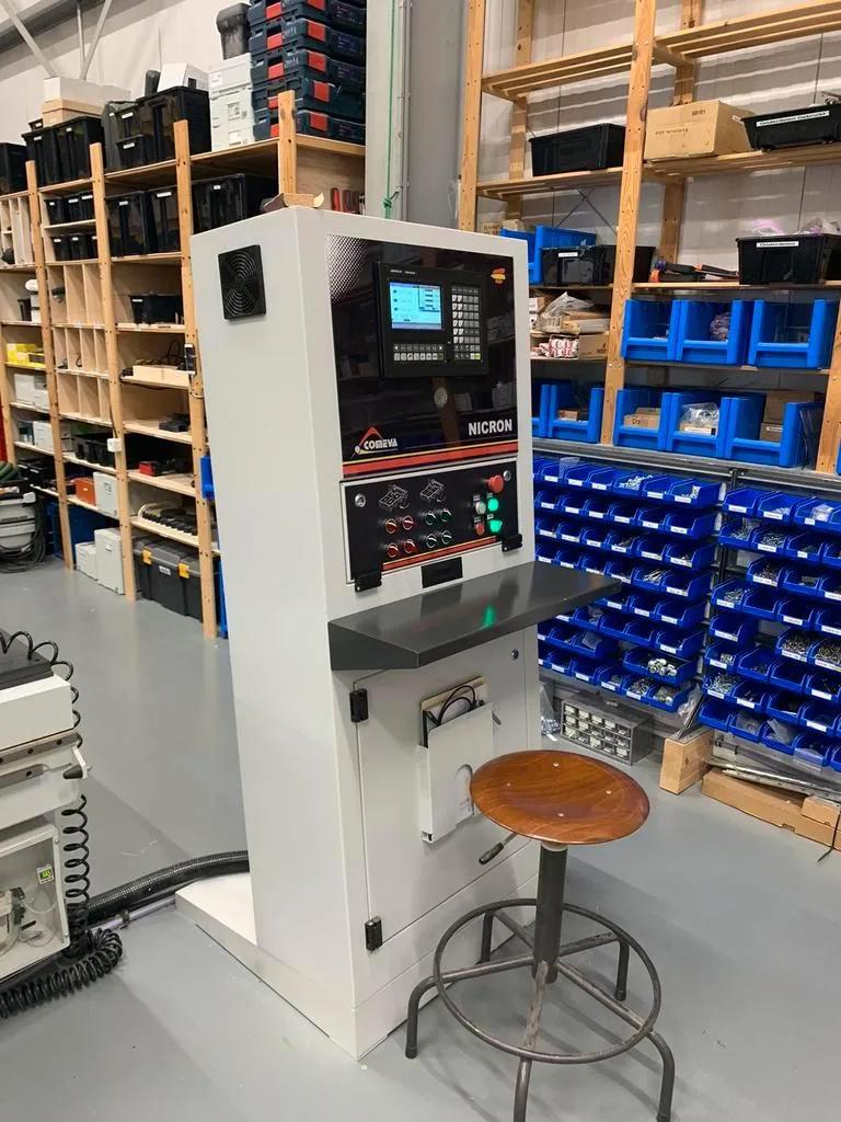 Usado Máquina de anidación Comeva Nicron Zenit 13/26 I