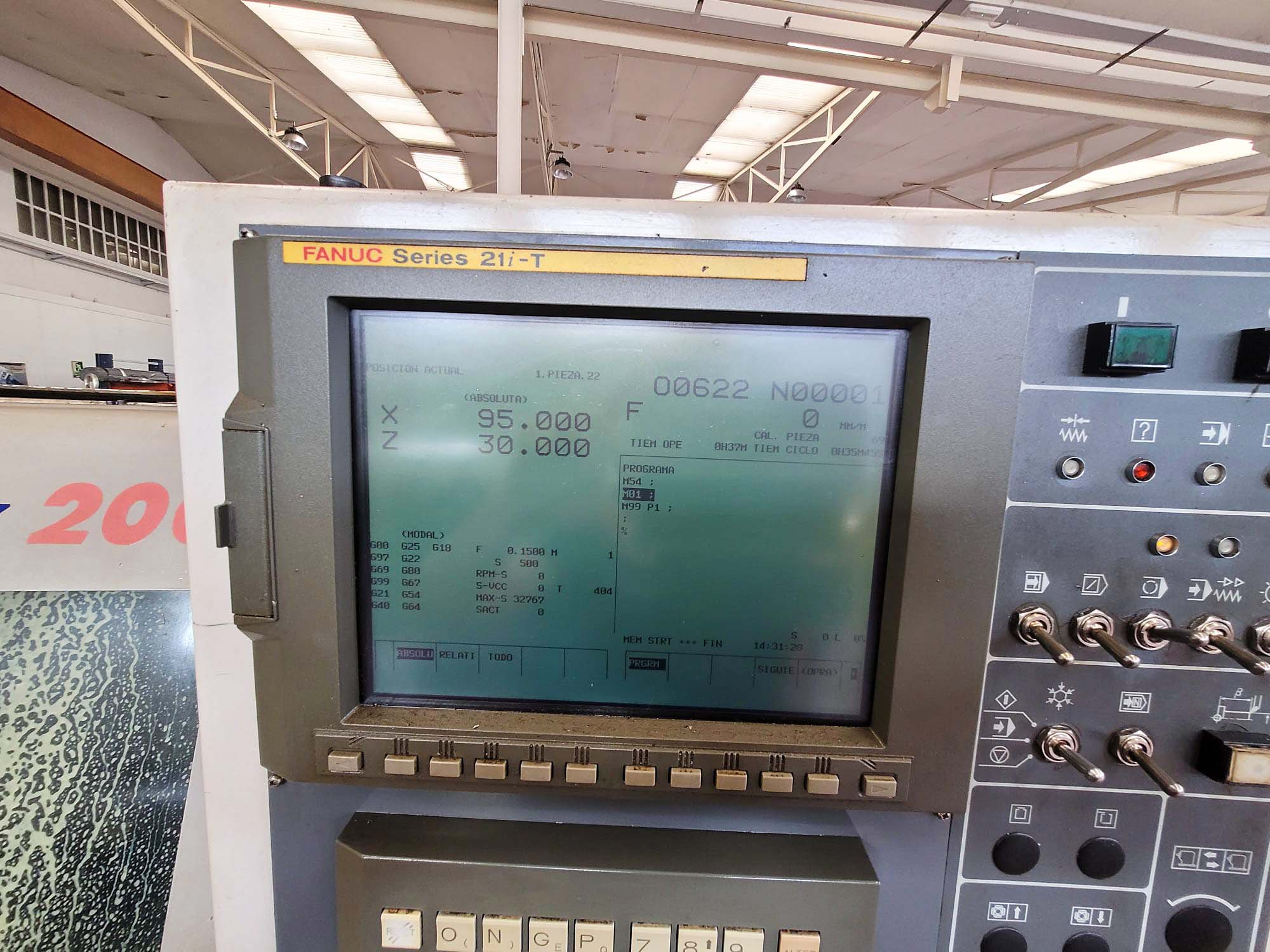 Used Daewoo Lynx 200 - CNC Lathe - 2001