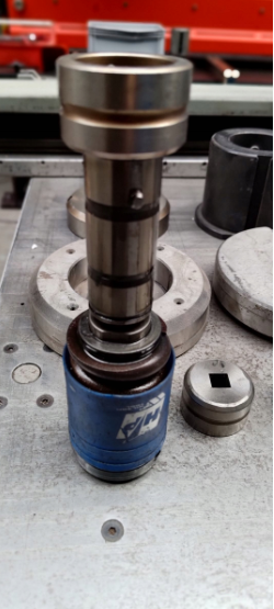 Used Euromac CX 1000/30 I Punching Machine