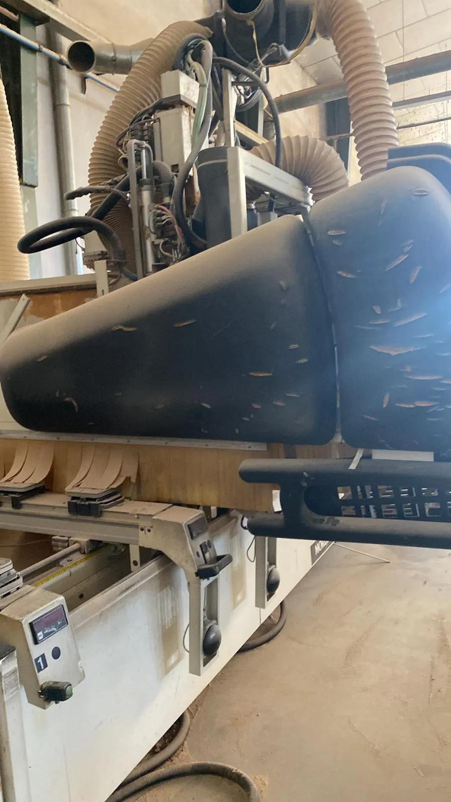 Usado Centro de mecanizado CNC Morbidelli Author 600 KXL I 2001