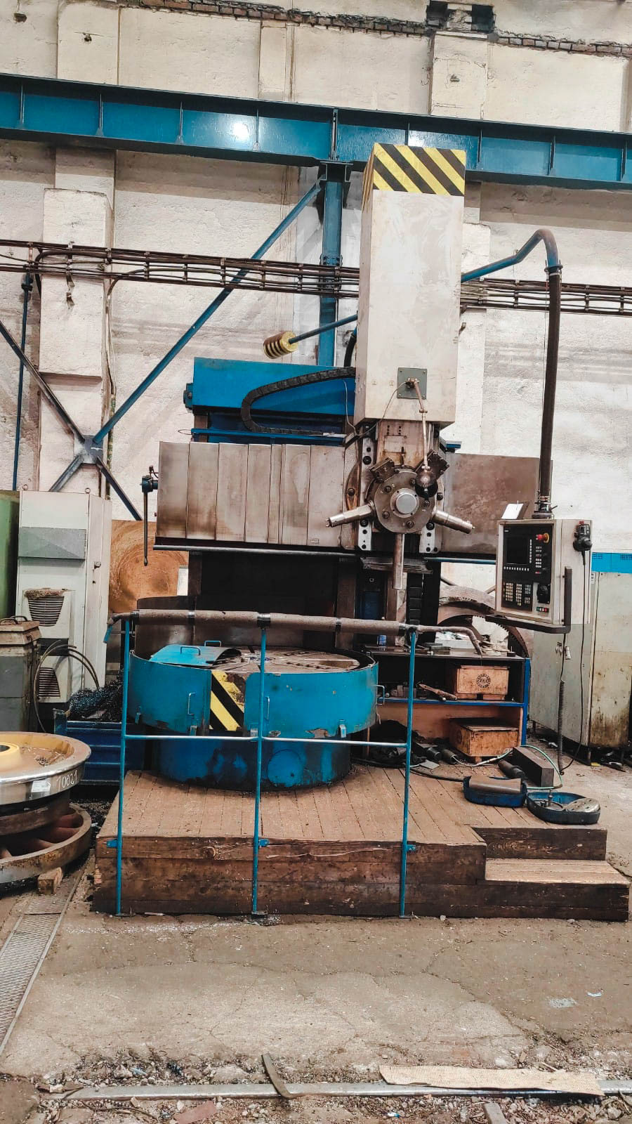 Usado Stanko VTL 1516 - Torno Vertical de Torretas - 1975