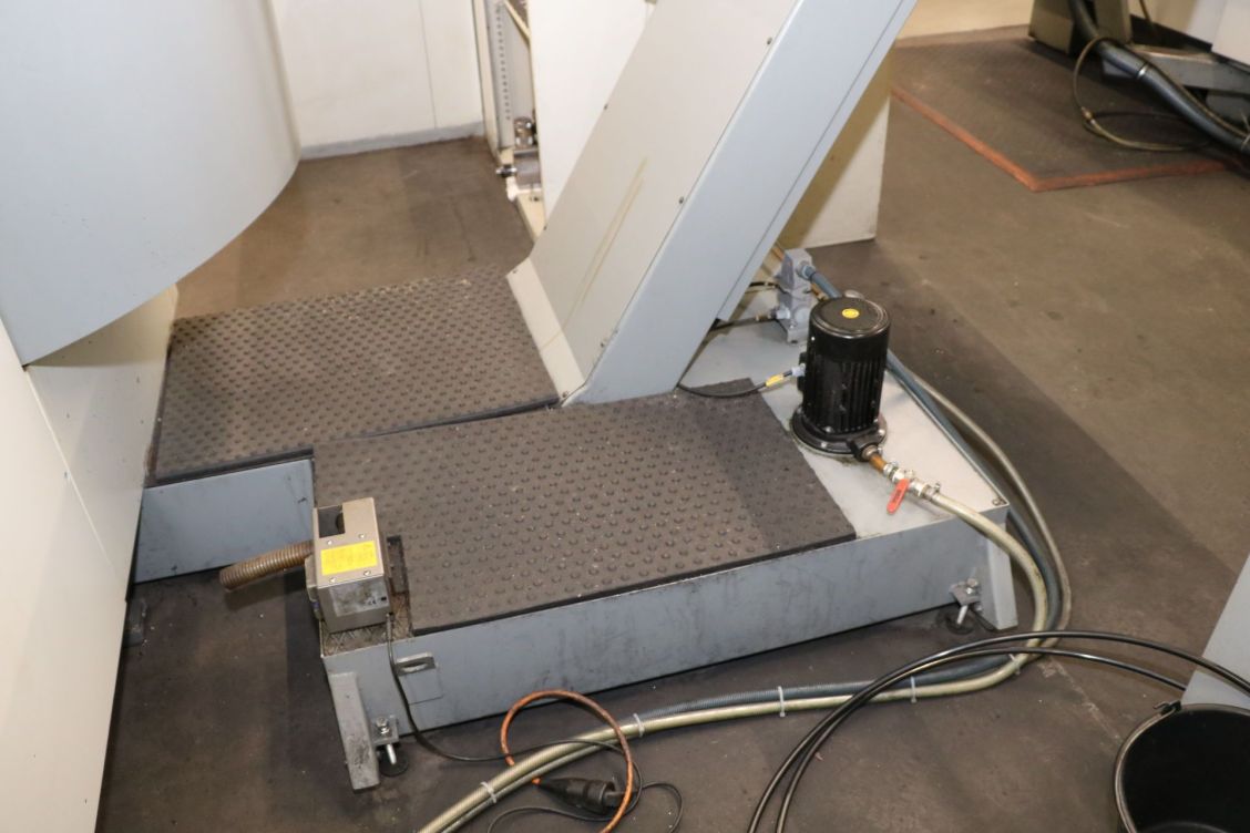 Used Deckel Maho DMU 70 I Vertical Machining Center I 2007