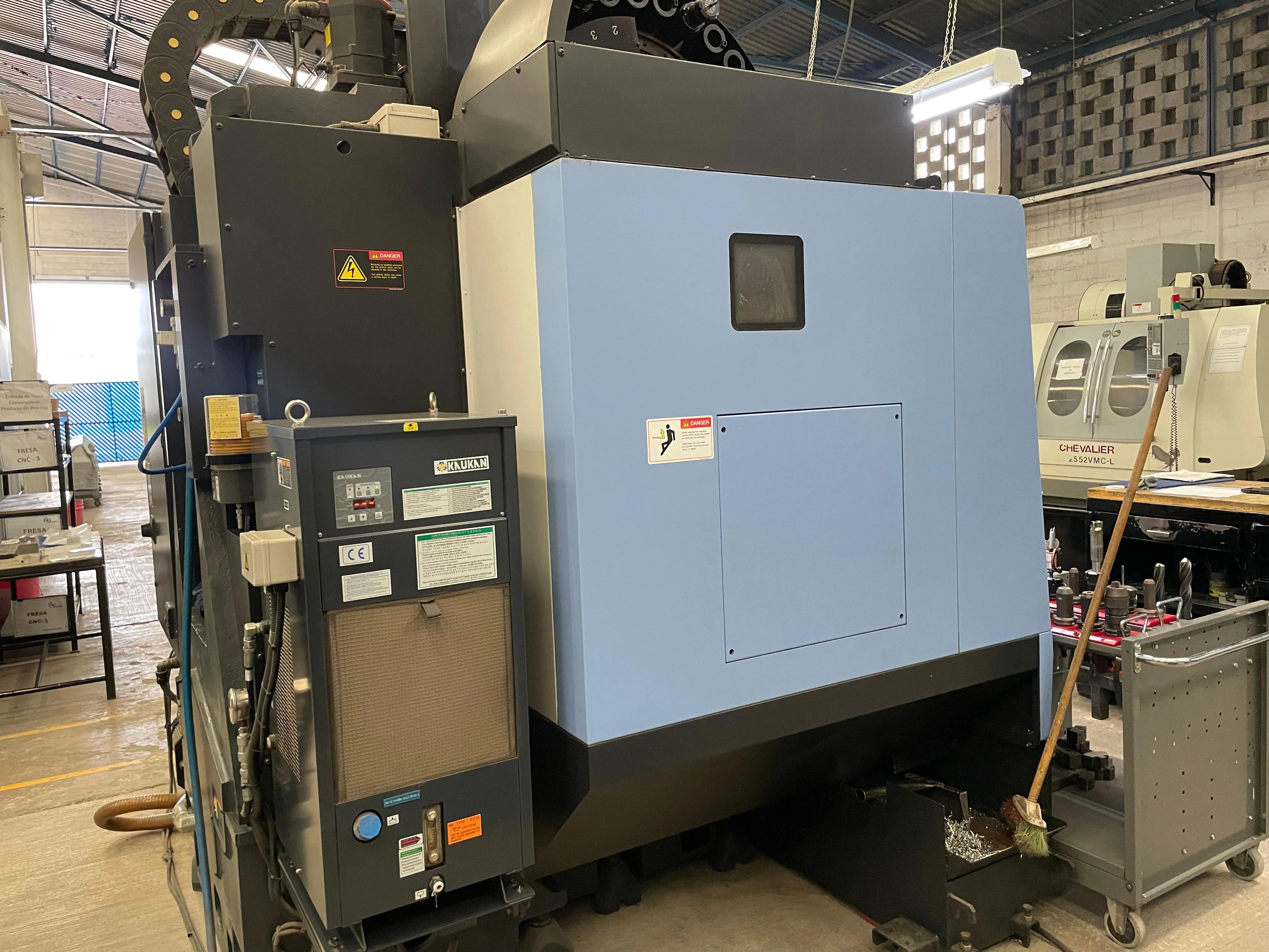 Gebruikt Doosan DNM 4500 I Verticaal Bewerkingscentrum