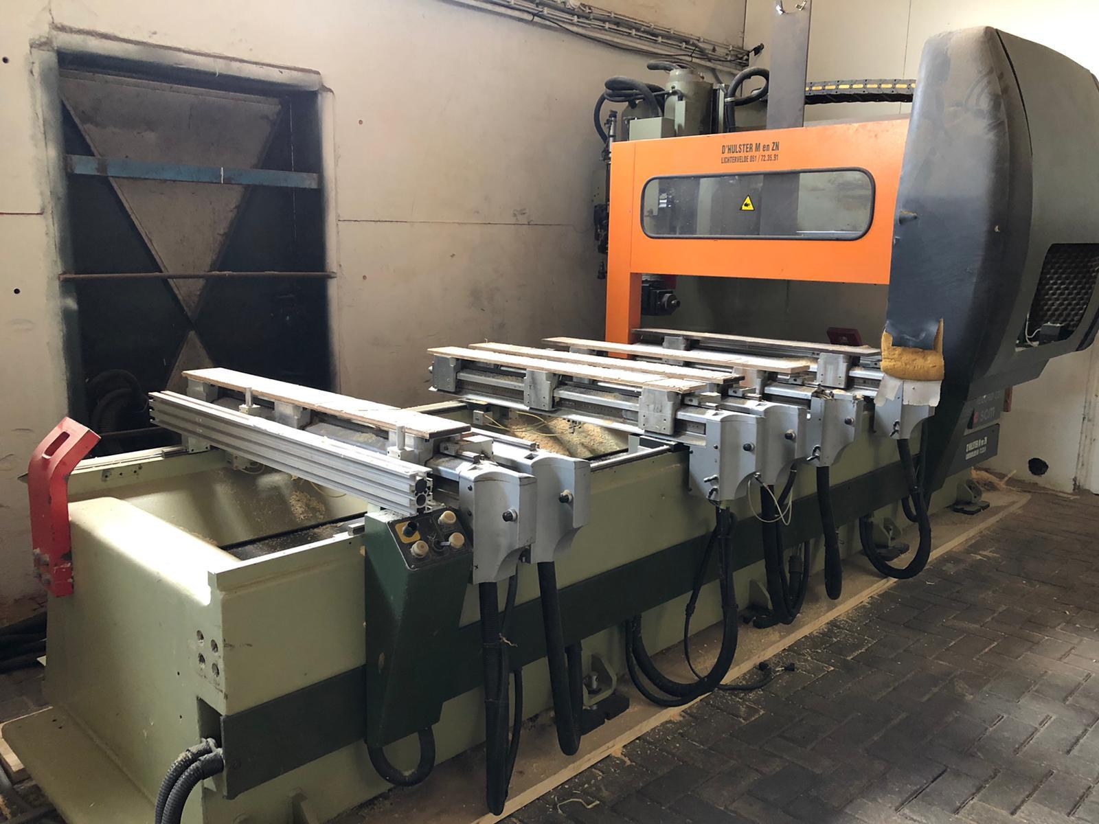 Gebruikt SCM RECORD 220