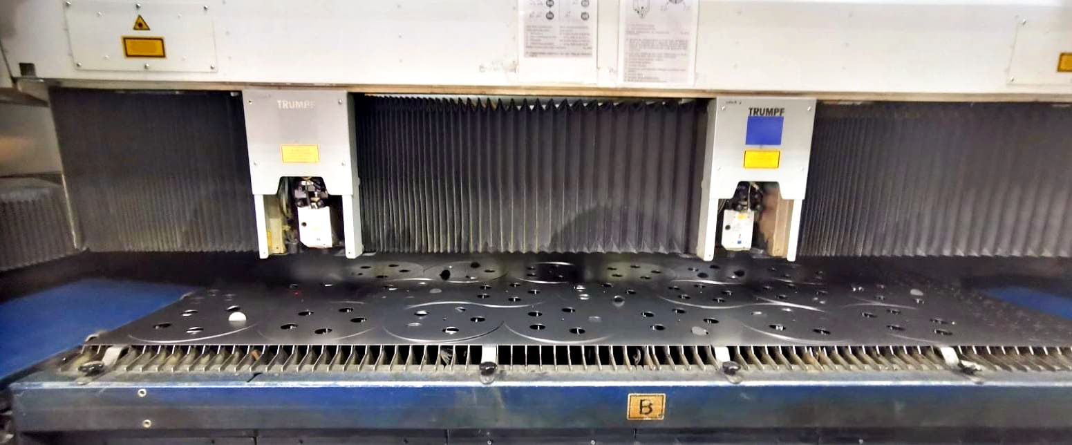 Usado Trumpf TruLaser 7025 L - Máquina de corte por láser - 2010