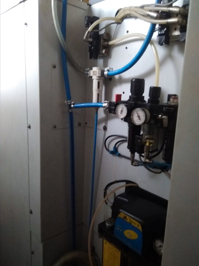 Gebruikt Bridgeport VMC 1000 XP I Verticaal bewerkingscentrum I 2002