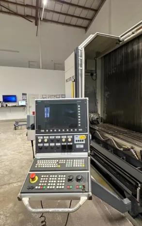 Gebruikt AXA VHC 2-3000 XTS 50 D I Verticaal bewerkingscentrum
