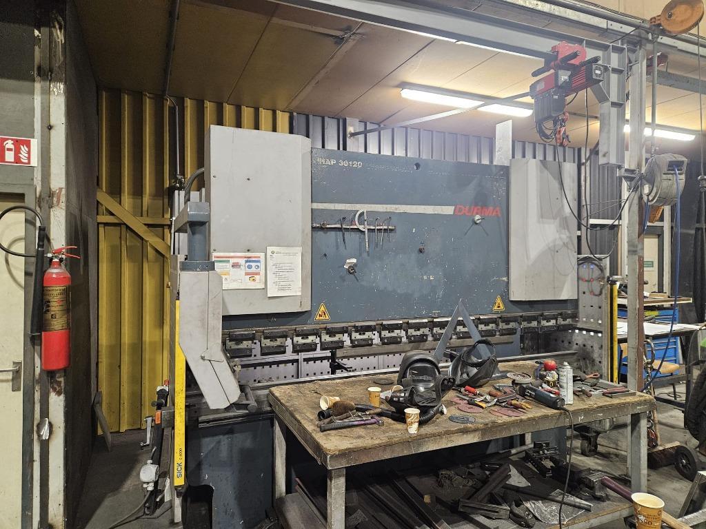 Used Durma HAP 30/120 I Press Brake I 2006