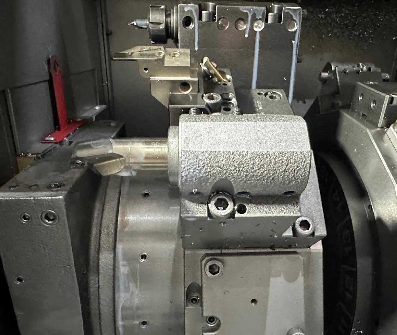 Usado Centro de Torneado CNC DMG MORI NZX 2000/800 I