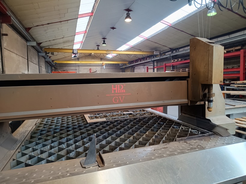 Used LVD Phoenix FL 4020 I Laser Cutting