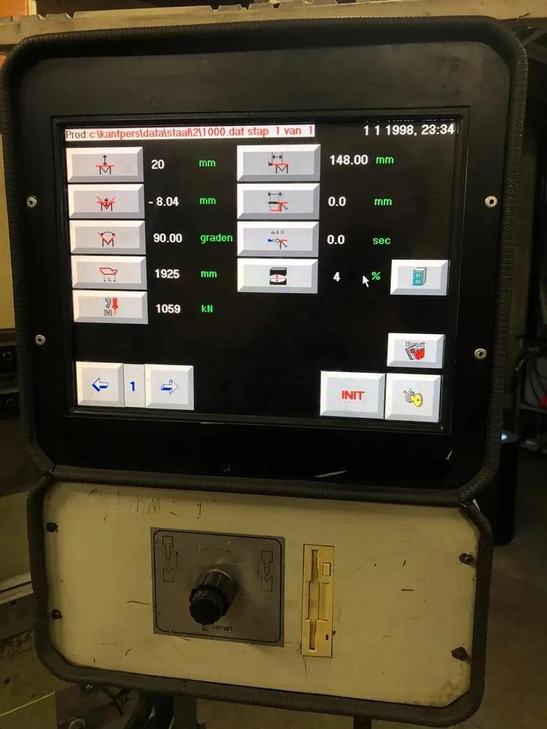 Gebruikt Safan PLCS 110-3100 TS1 I Persbank