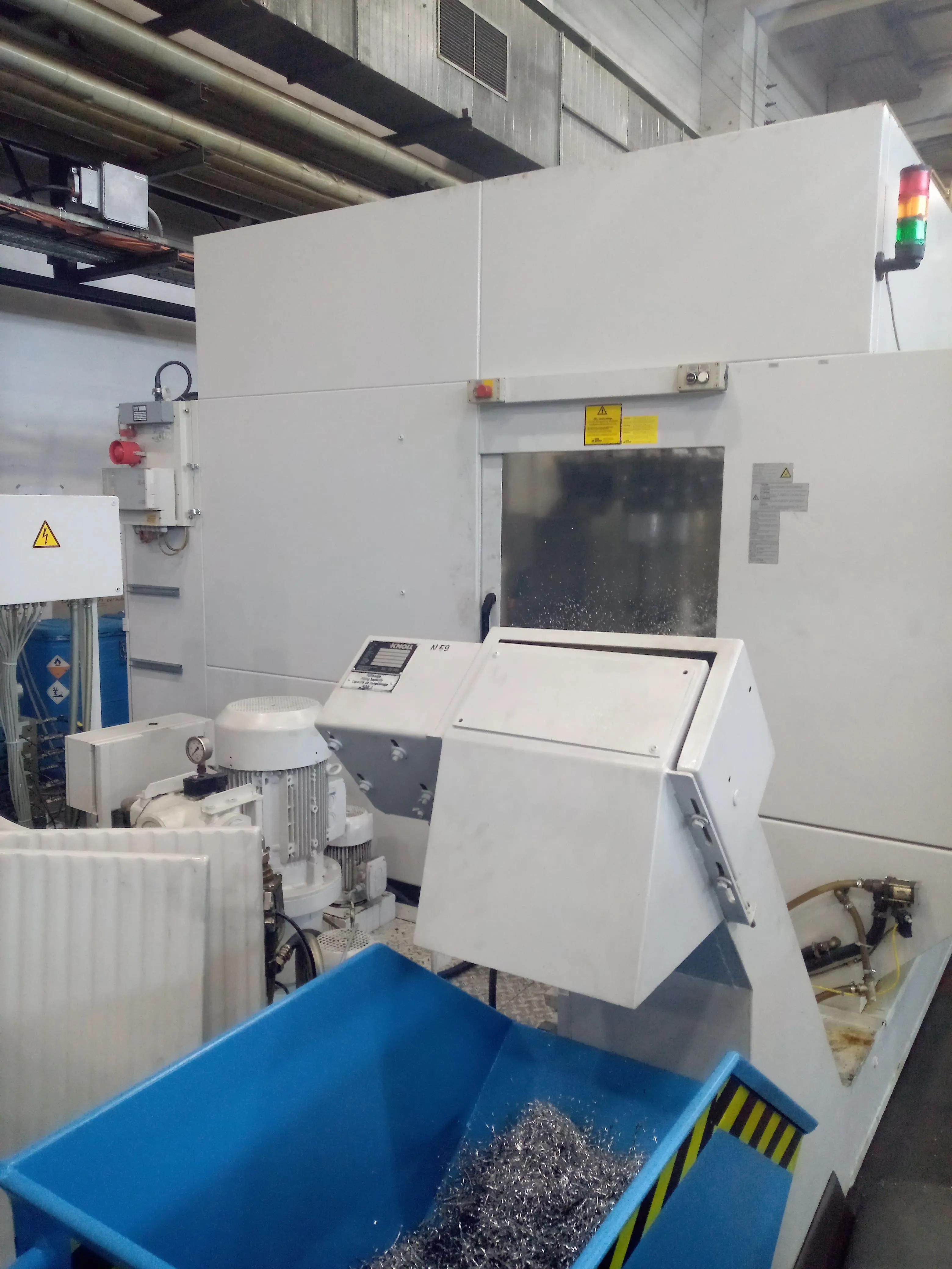 Gebruikt Chiron DZ 18 W Magnum I Verticale Bewerking Center