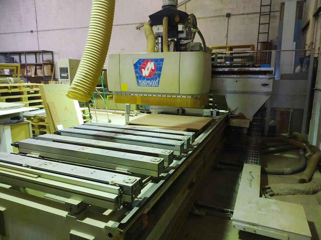 Gebruikt Masterwood Project 320 - CNC Bewerkingscentrum - 2002