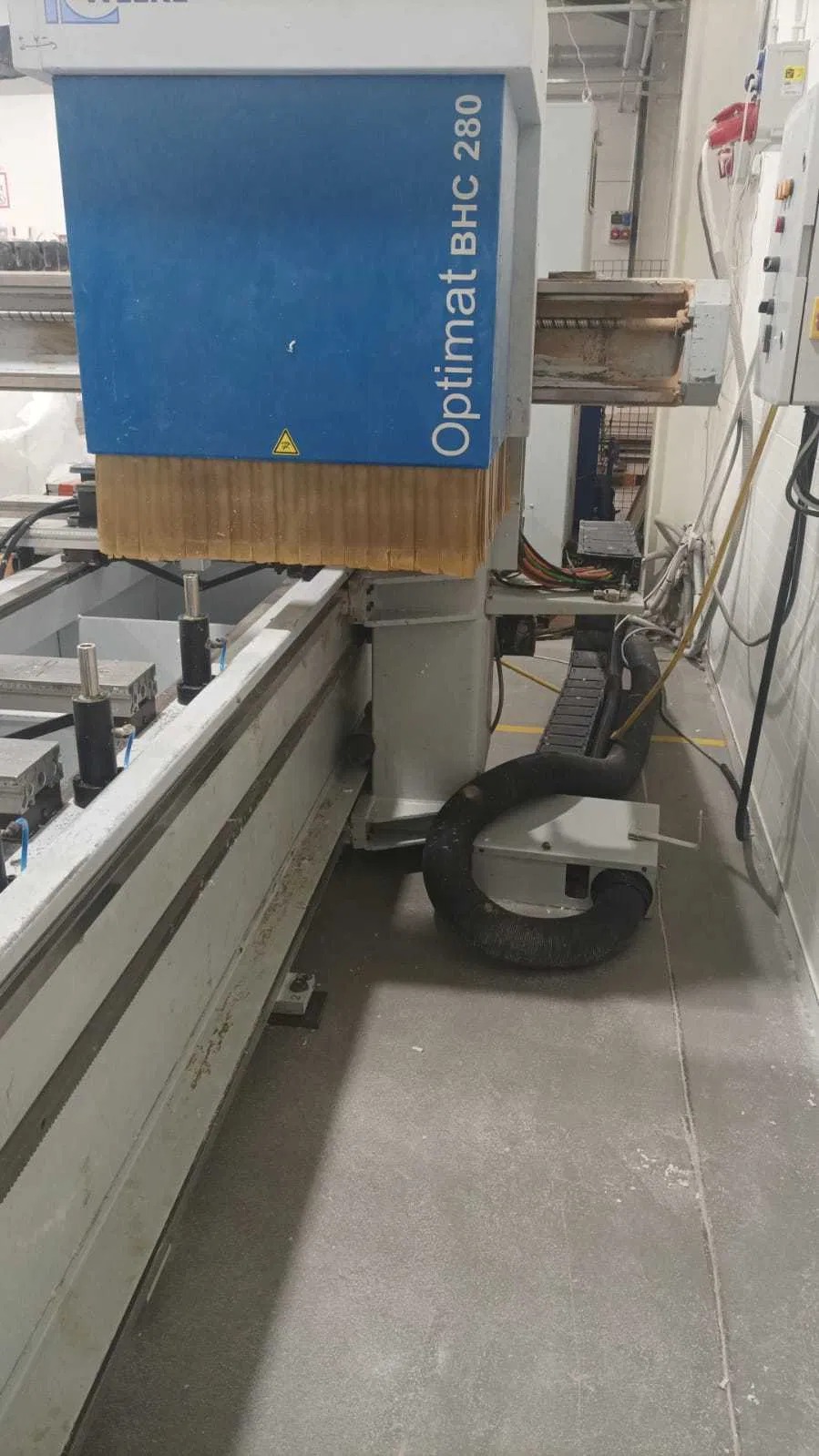 Used Weeke Optimat BHC 280 I CNC Machining Center I 2005