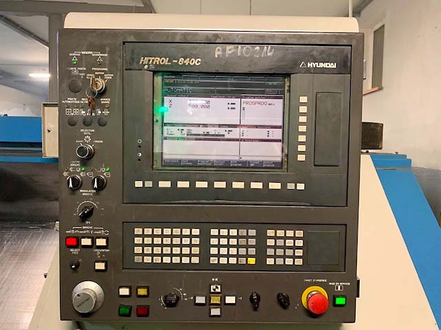 Used Hyundai HIT 30 S - CNC Lathe - 1998