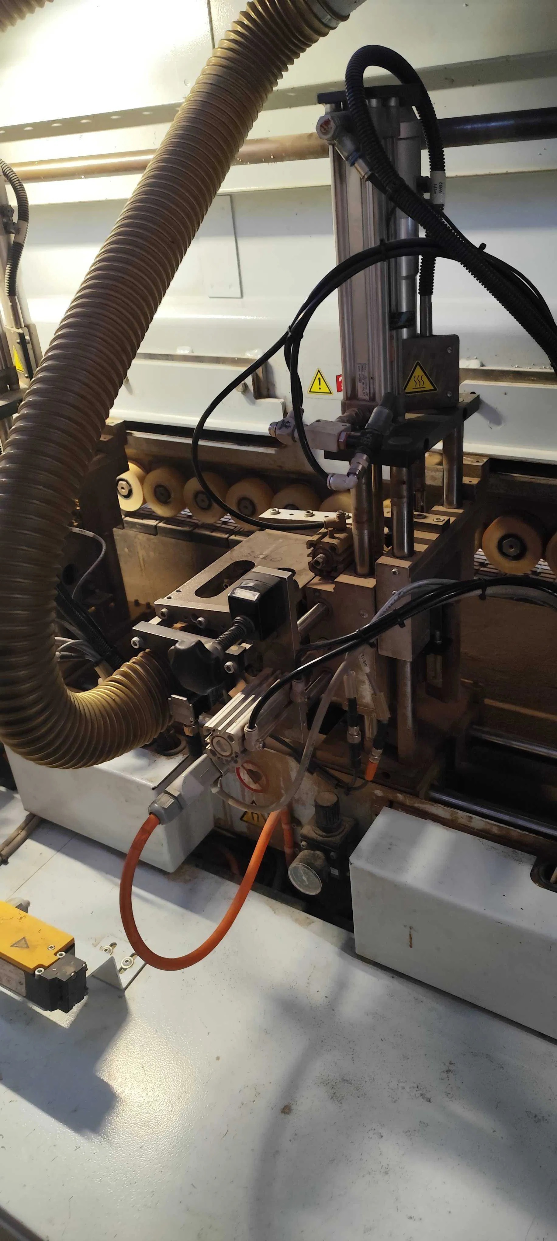 Used Brandt KDF 650 I Edgebanding I 2011