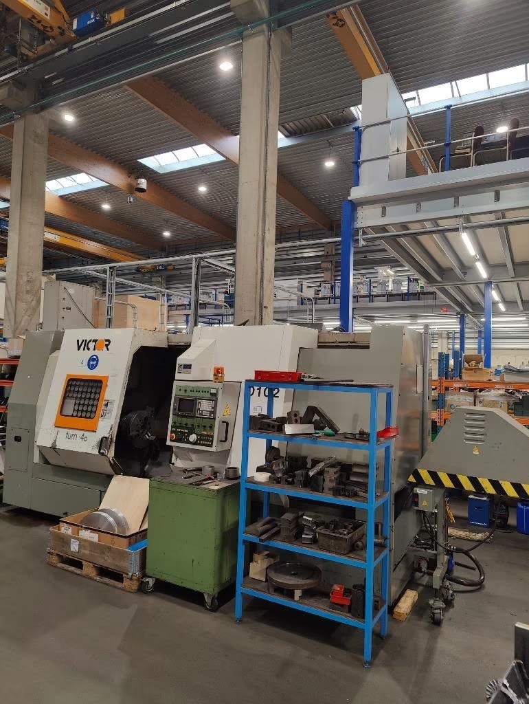 Used Victor Vturn-46 I CNC Lathe I 1996