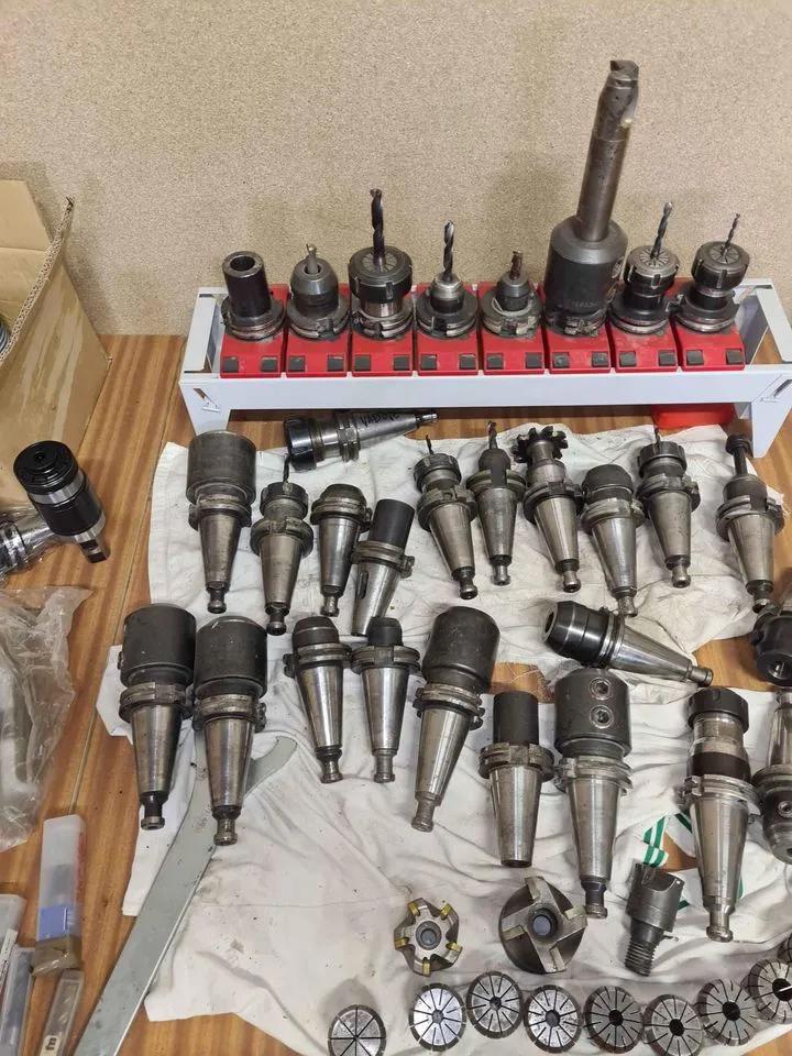 Gebruikt MAS MCV 1000A I Verticaal Bewerkingscentrum