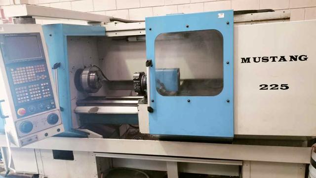 Used Pinacho Mustang 225 I CNC Lathe I 2003