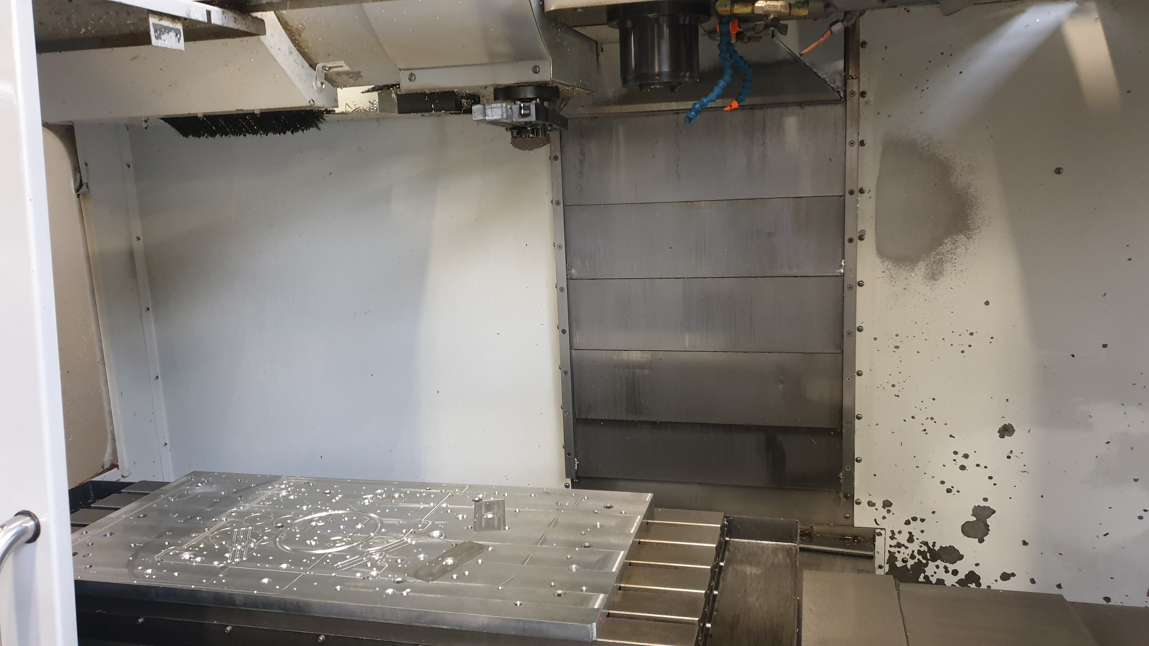 Used HAAS VF 3 BHE - VMC