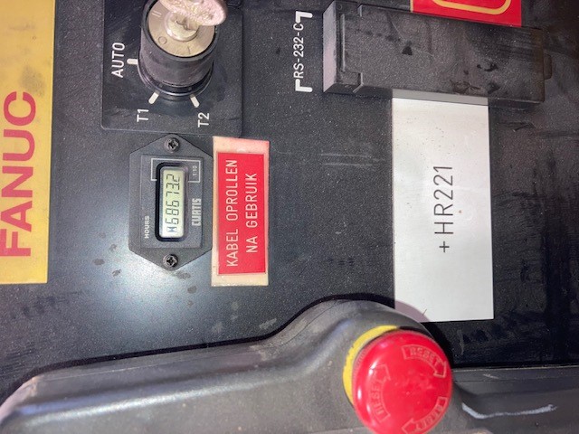 Used FANUC Robot S-420 I F