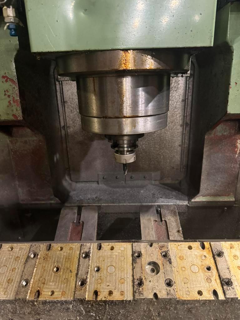 Used Matsuura VX-1100 I Vertical Machining Center I 1991