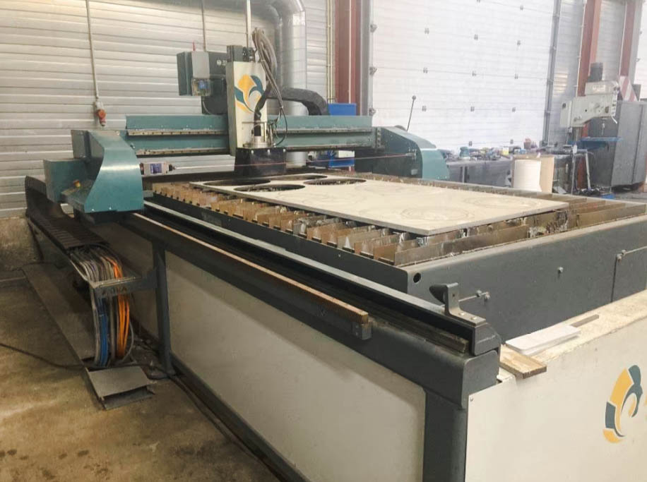 Used Astratec HS 1530 - Plasma Cutting