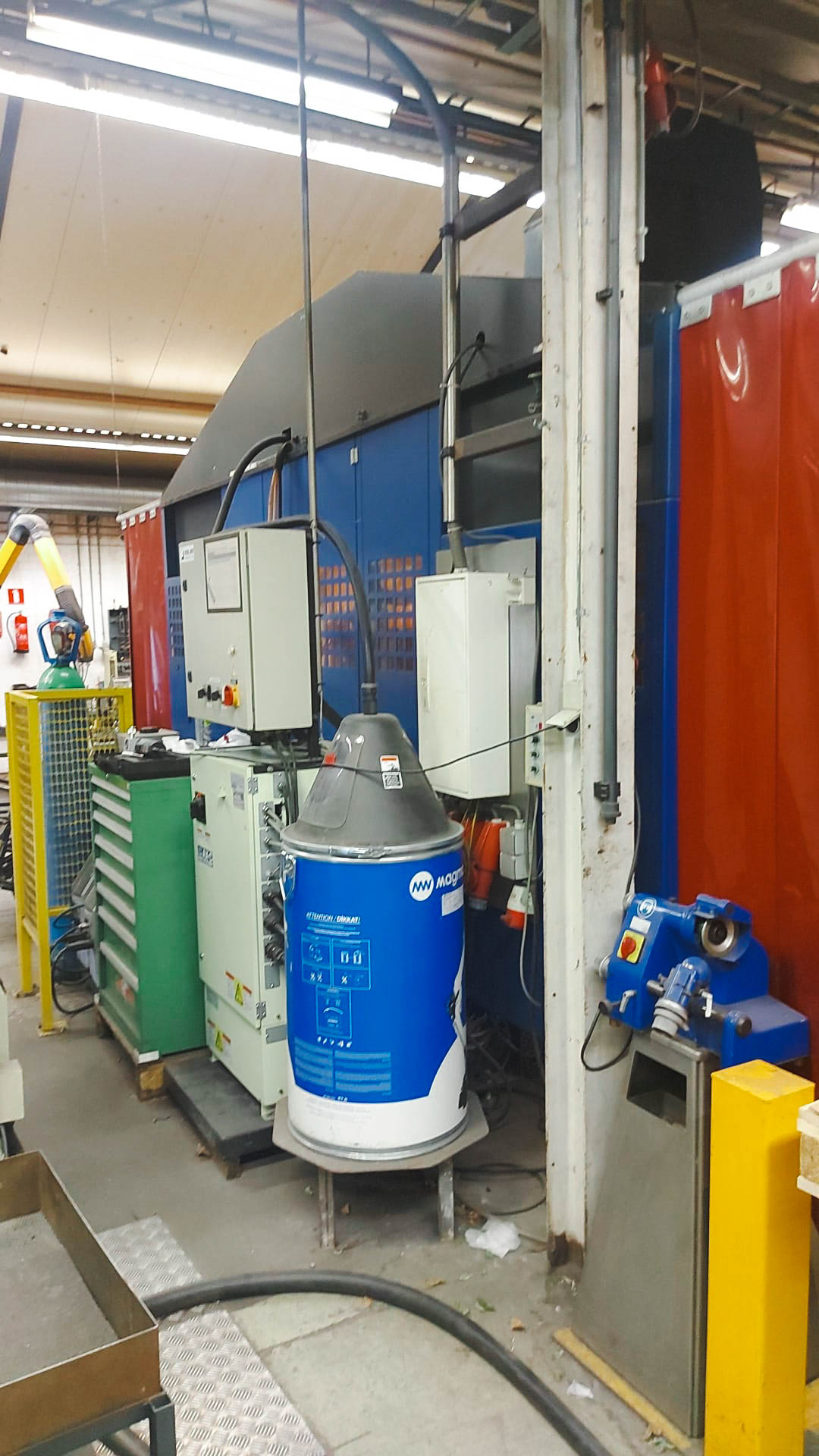 Usado OTC Daihen AXCMN1-C000 - Robot de Soldadura - 2006