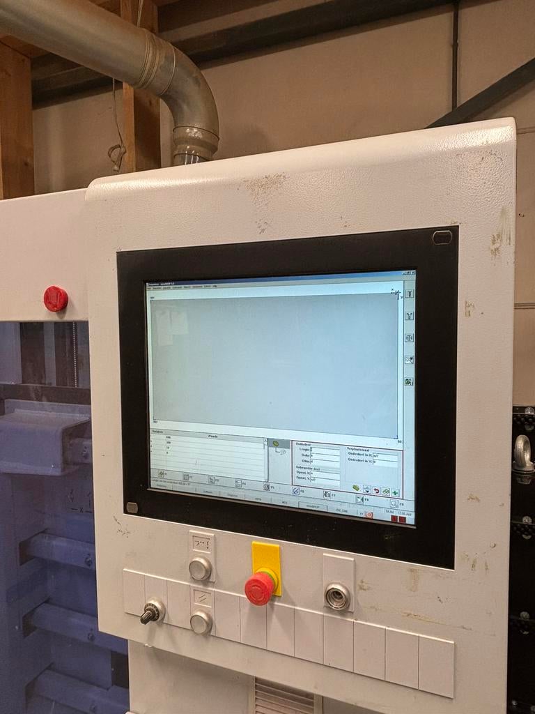 Used Weeke Optimat BHX 050 I CNC Machining Center I 2010