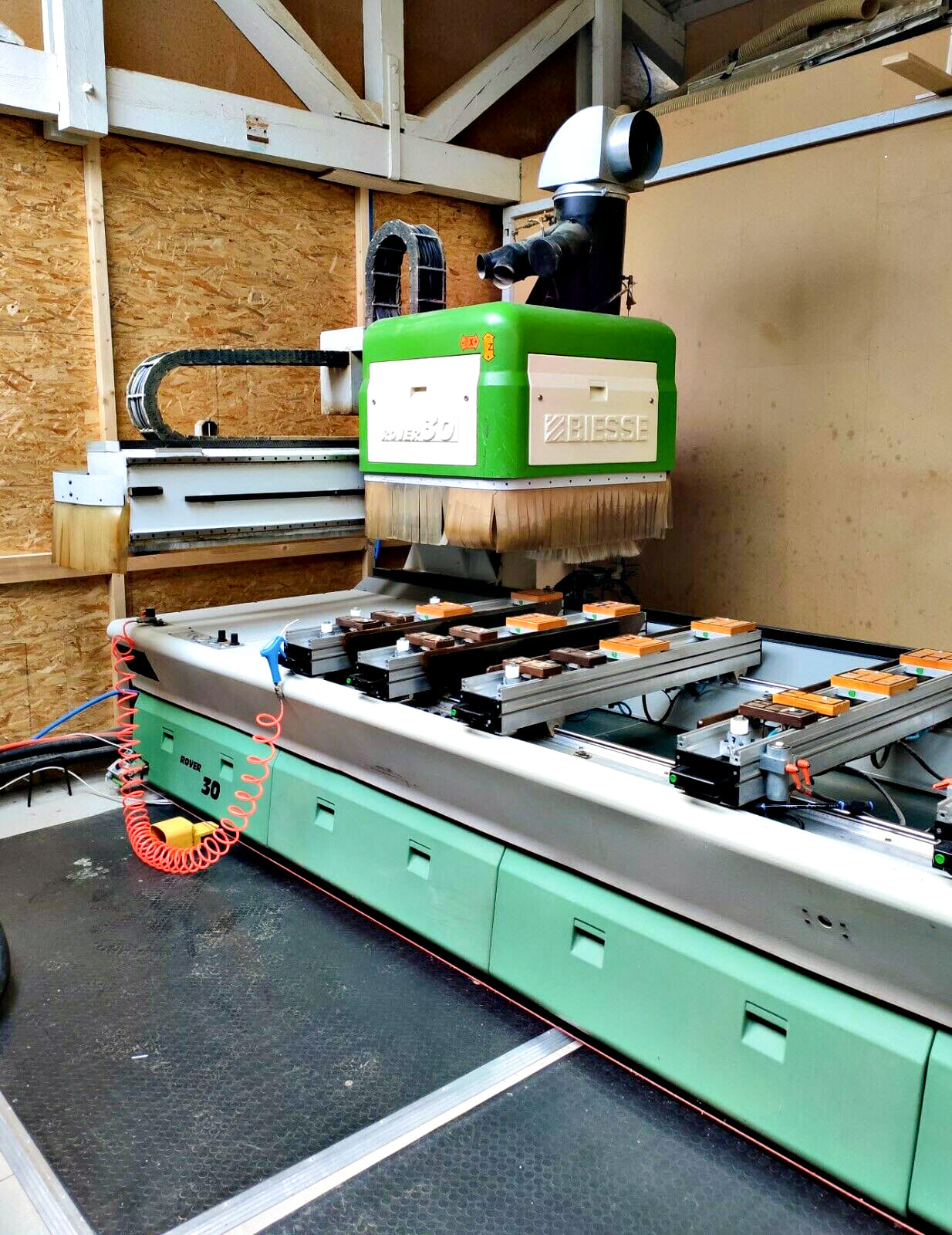 Usado Biesse Rover 30 - Centro de mecanizado CNC - 1998