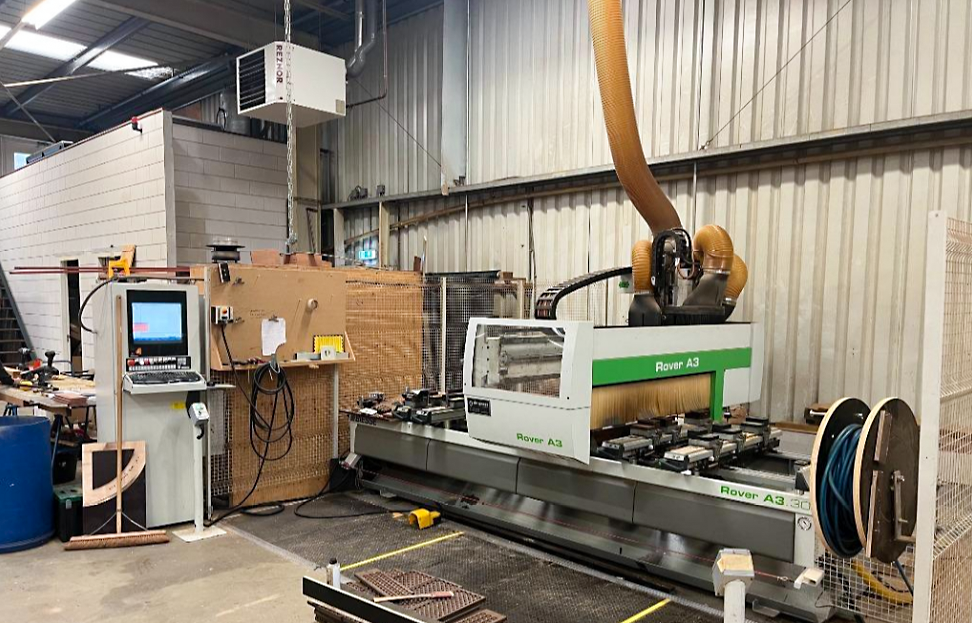 Gebruikt Biesse Rover A3.30 - CNC Bewerkingscentrum - 2006