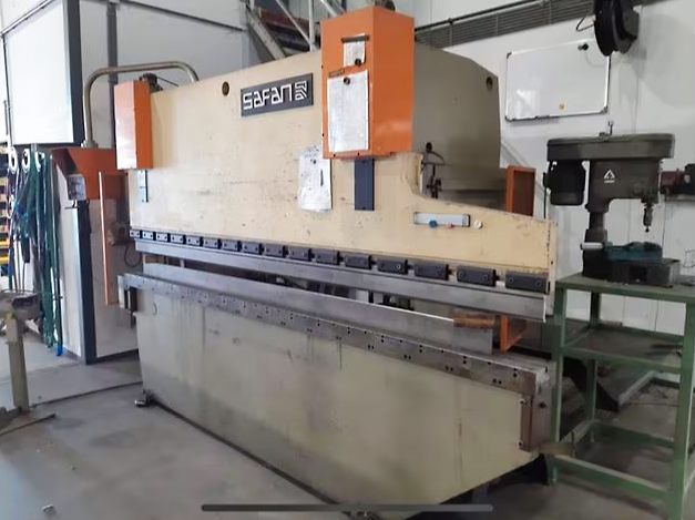 Used Safan DNCS 80-2550 - Press Brake - 1990