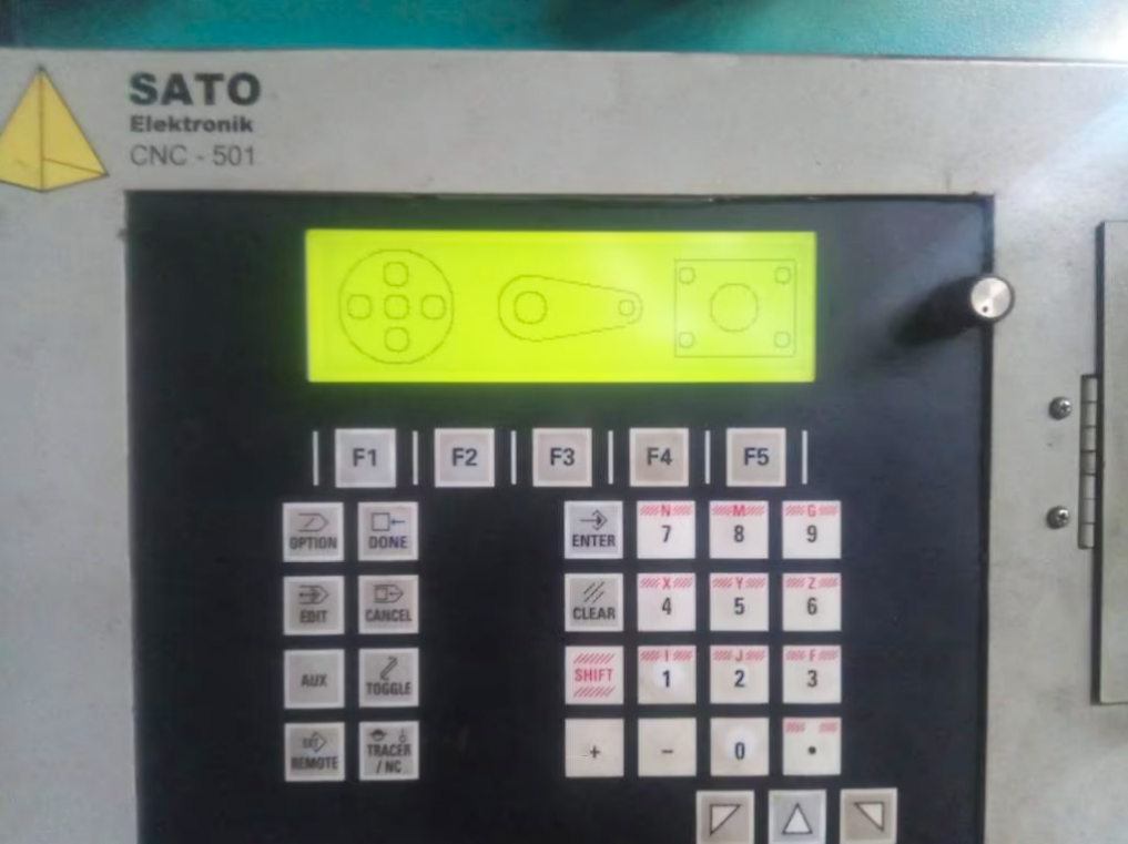 Used Sato Satronik C 2500 - Plasma Cutting - 2000