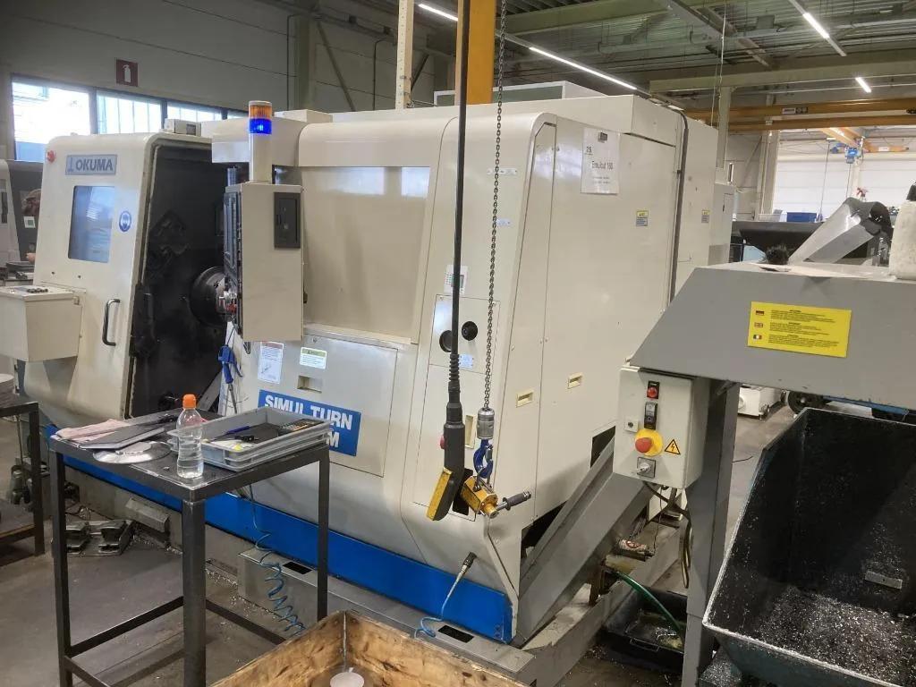 Gebruikt Okuma LU300-M I CNC Draaibank