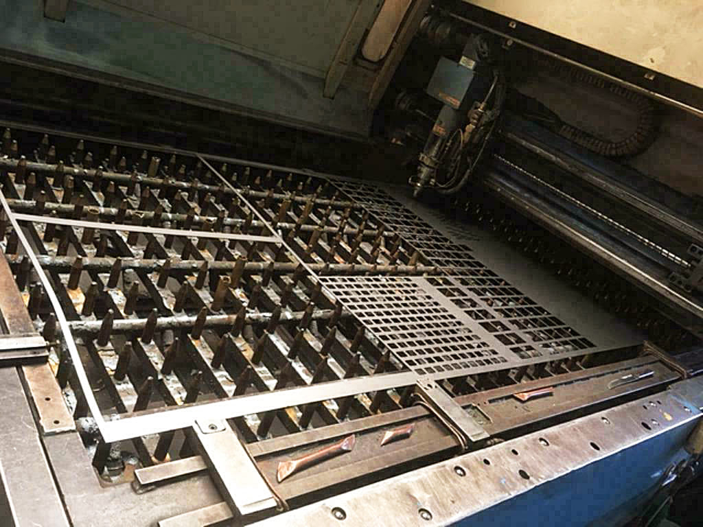 Gebruikt Mazak Laser PATH TURBO X48M - CNC Laser Snijden