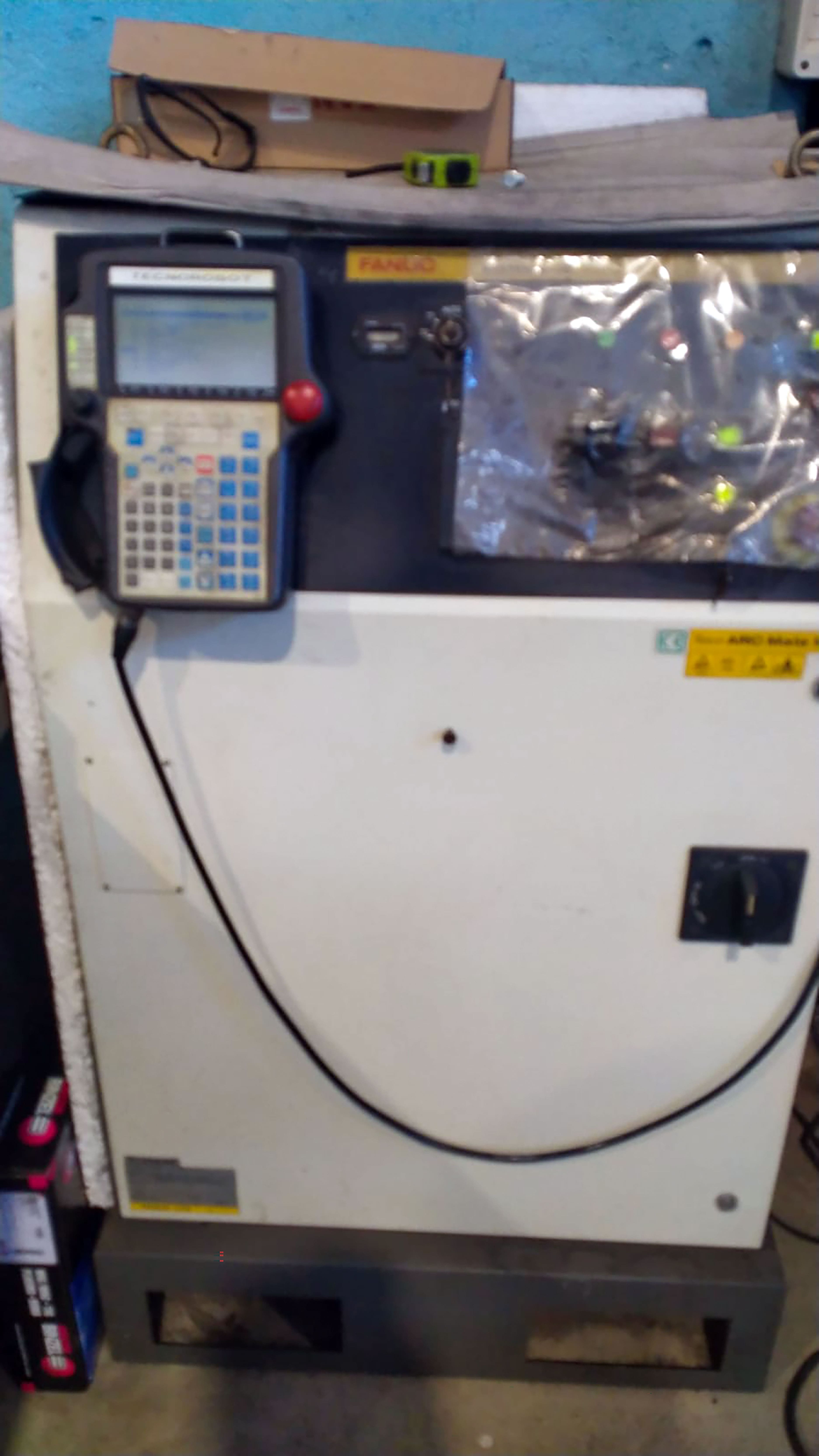 Usado Fanuc ARC MATE 10 - Robot - 1996