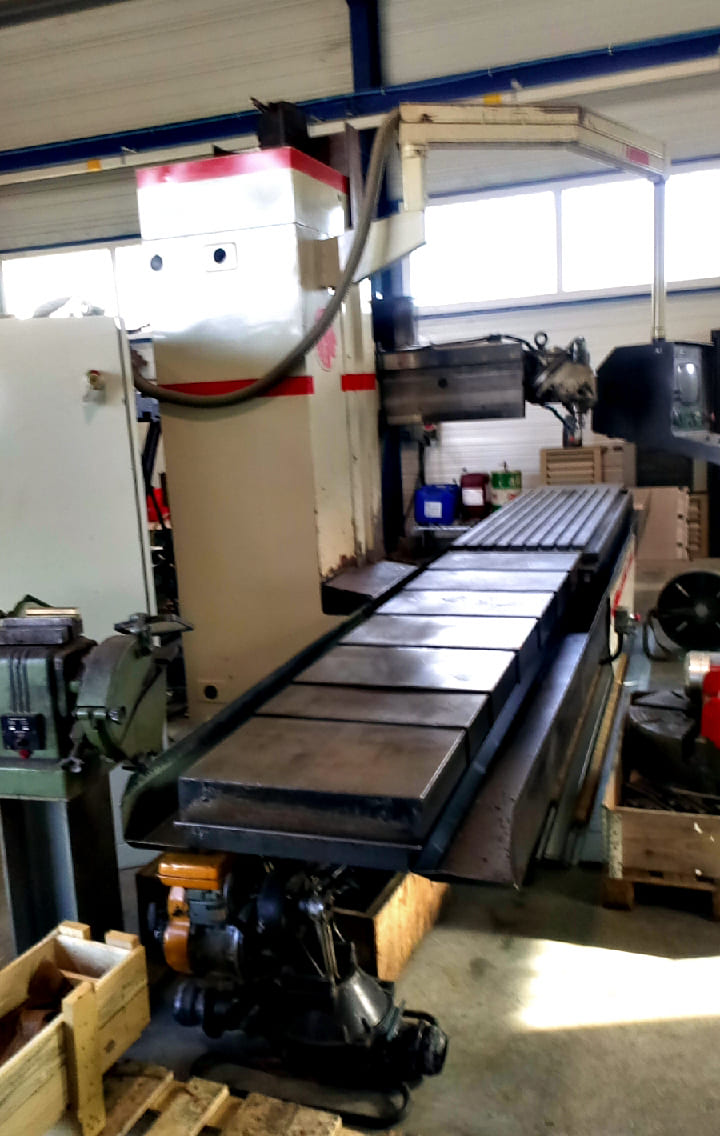 Used Huron SXB 723 - Milling machine  - 1988