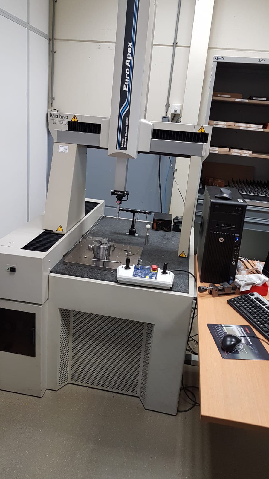 Gebruikt MITUTOYO EURO CA574