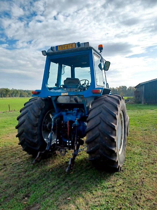 Gebruikt Ford 8700 - Tractor - 1978
