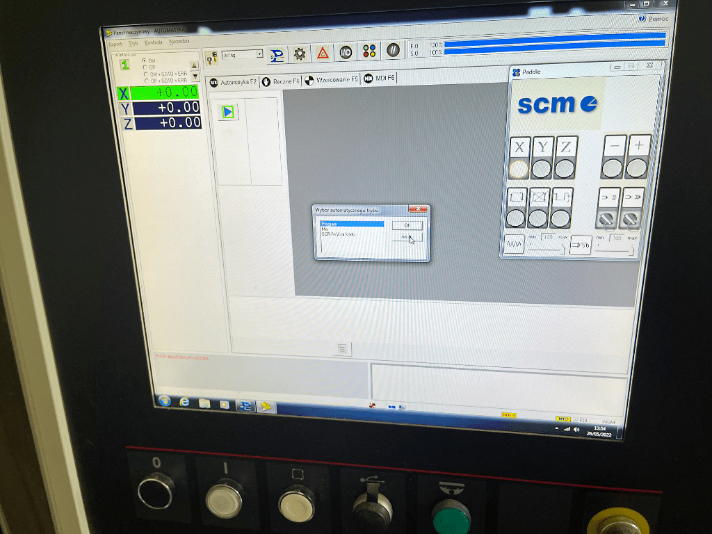 Usado SCM Cyflex F900 - Centro de Perforación CNC - 2016