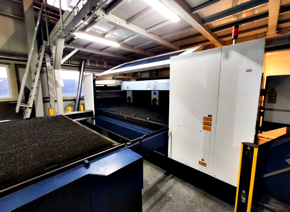 Usado Trumpf TruLaser 7025 L - Máquina de corte por láser - 2010
