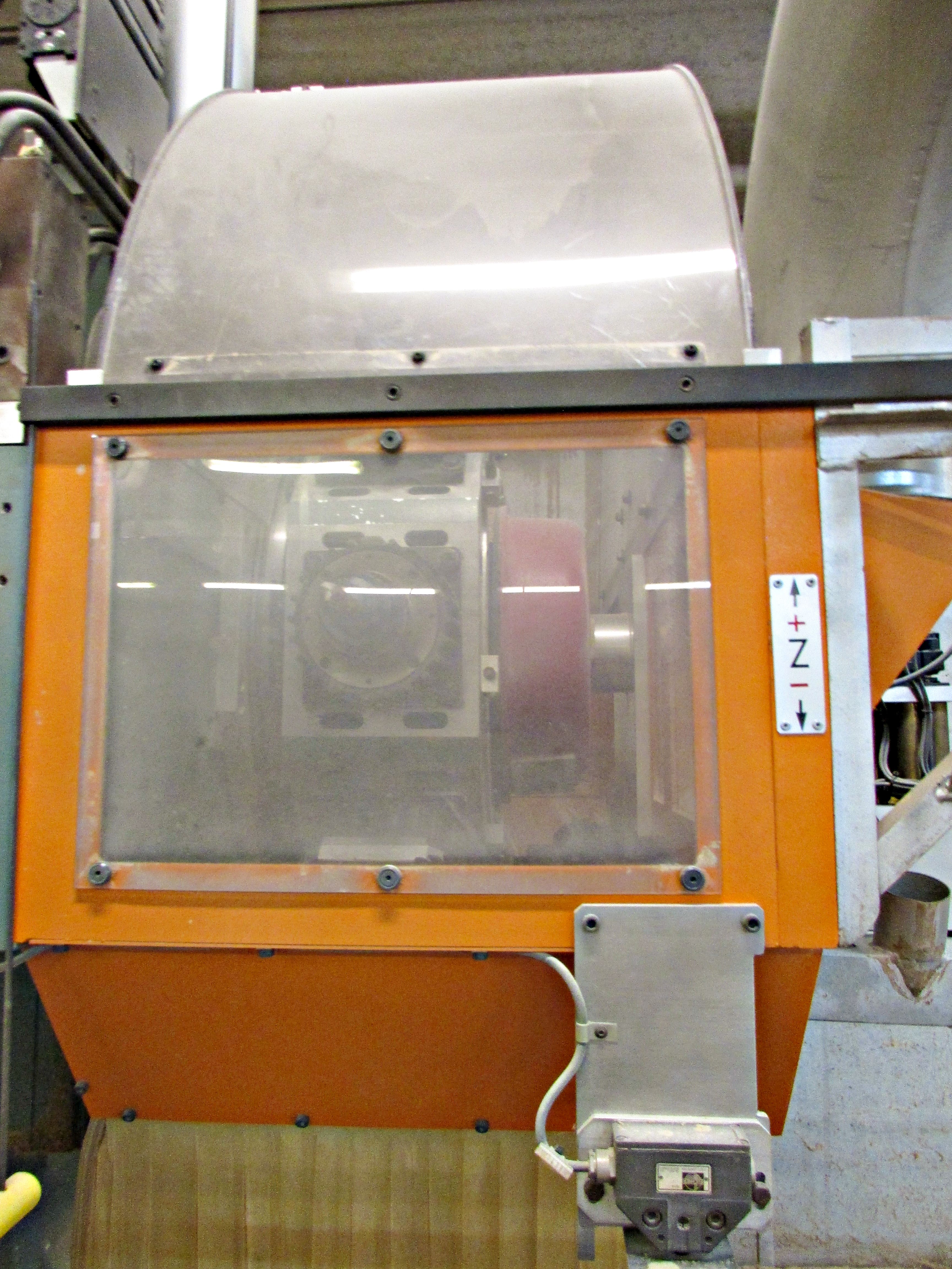 Usado CMS KM60 R8 - Centros de mecanizado CNC - 1999