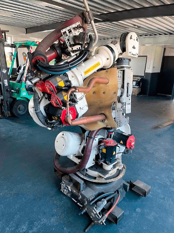 Used Fanuc R-2000iA/200F - Robot - 2002